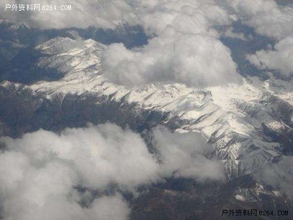 飛上云端